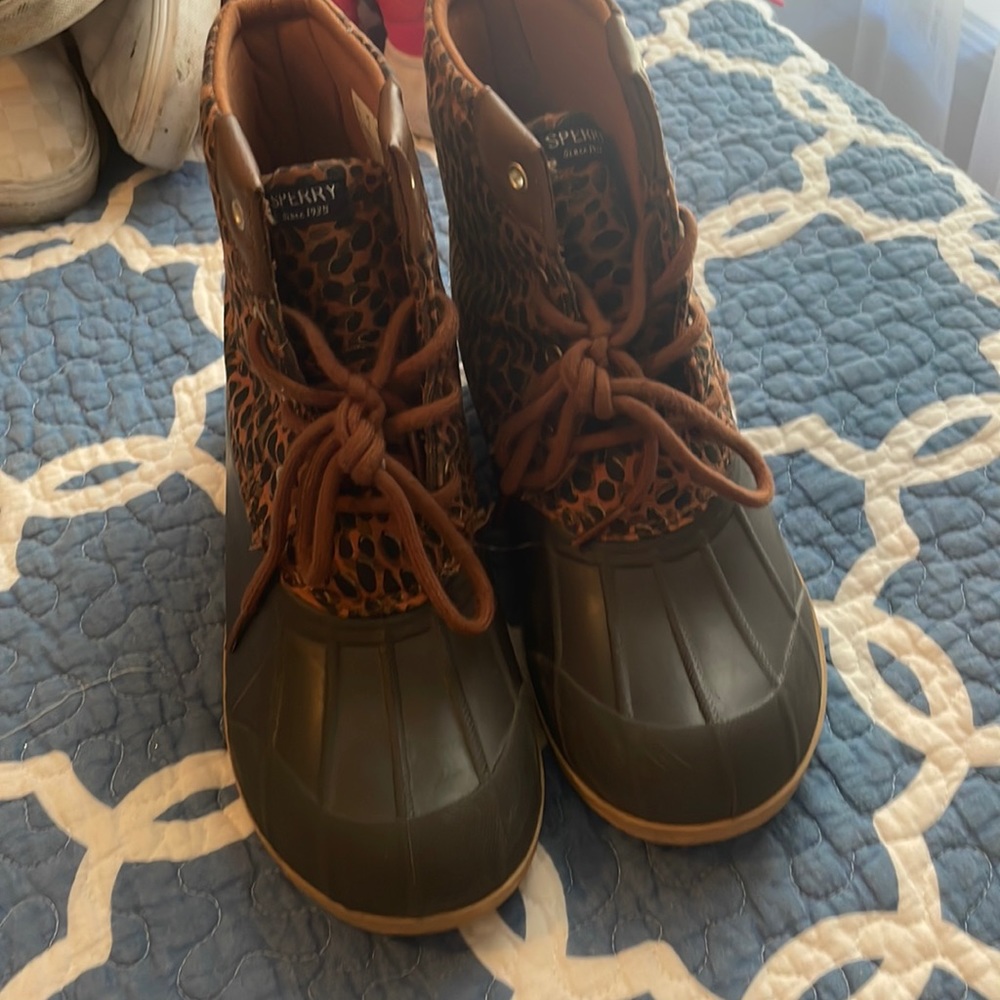 Girls Sperry Duck Boots Brown Animal Print Size 4m